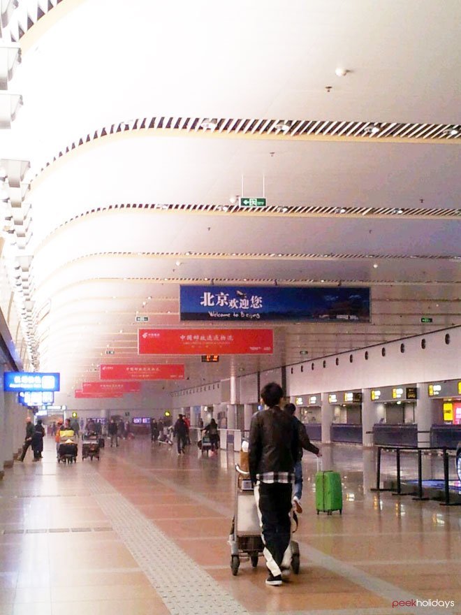 peekholidays-beijing-airport-arrival-hall-s