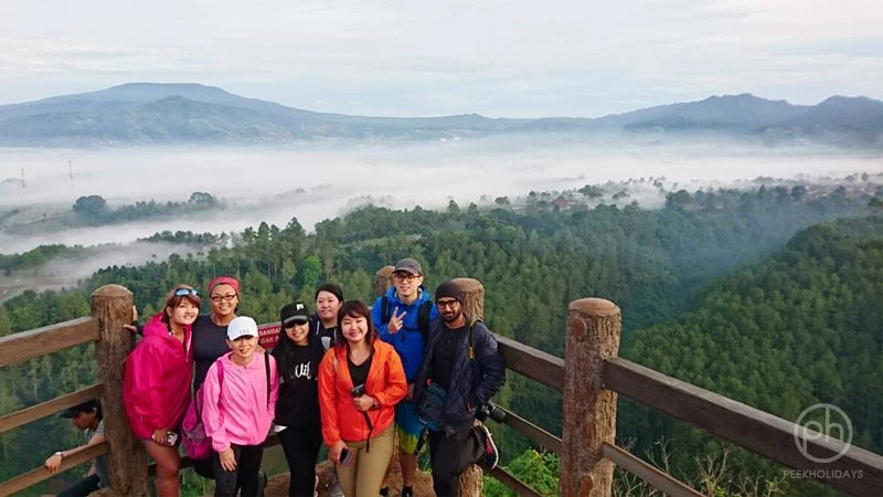 peekholidays-tebing keraton