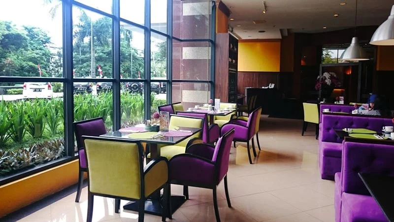 peekholidays-alium batam hotel paris-lyon